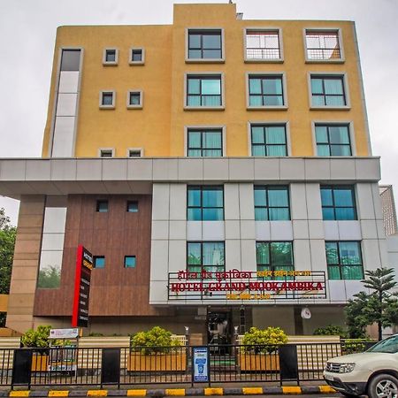 Grand Mookambika Hotel Nova Bombaim Exterior foto